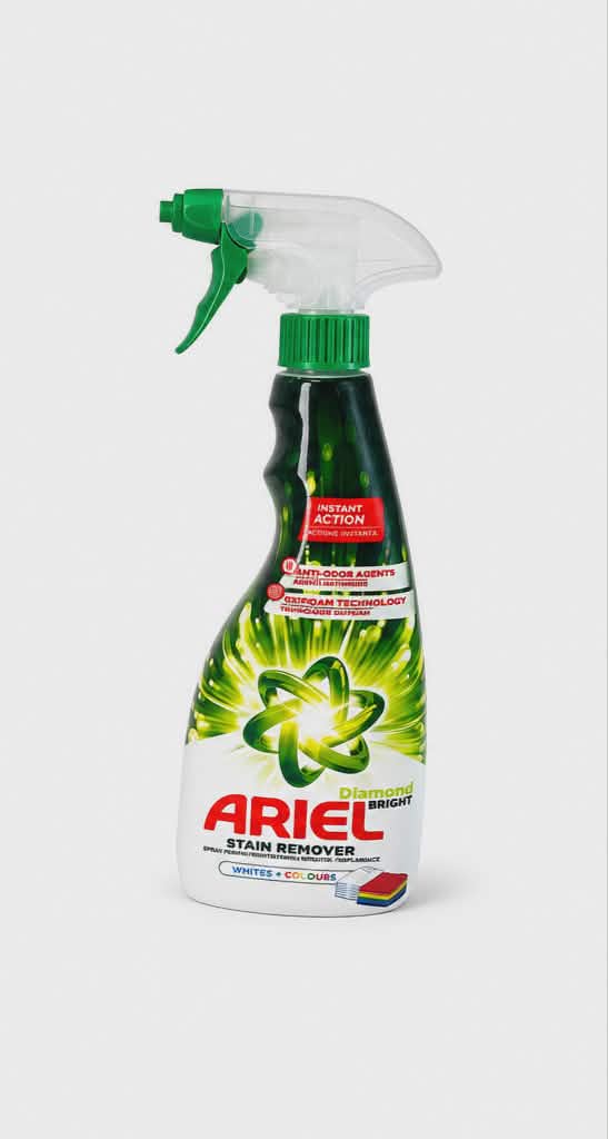 Odplamiacz do kolorów Ariel Stain Remover Spray 750ml